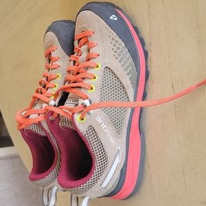 Vasque hiking shoes